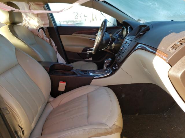 2G4GR5EK2C9182284 - 2012 BUICK REGAL TAN photo 5