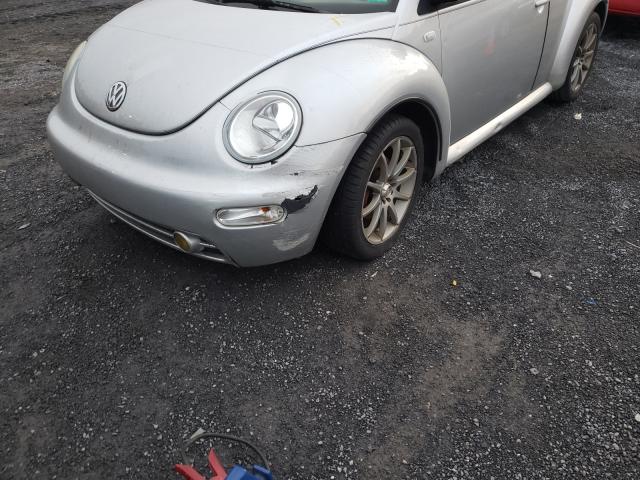 3VWCF21C7YM444241 - 2000 VOLKSWAGEN NEW BEETLE 银色 照片 9