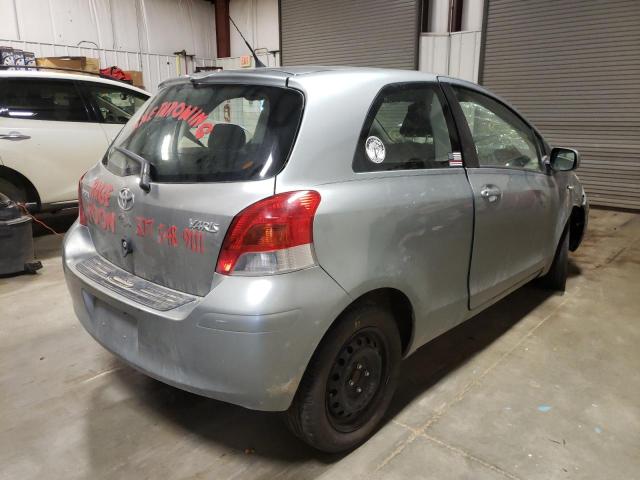 JTDJT903X95265020 - 2009 TOYOTA YARIS GRAY photo 4