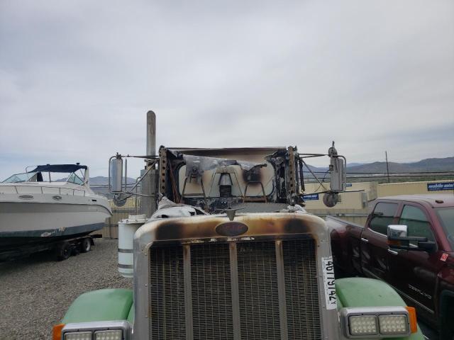 1NP5LB9X5YD524766 - 2000 PETERBILT 379 BURN photo 9