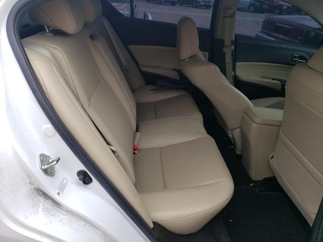 19UDE2F38JA000891 - 2018 ACURA ILX BASE W WHITE photo 6