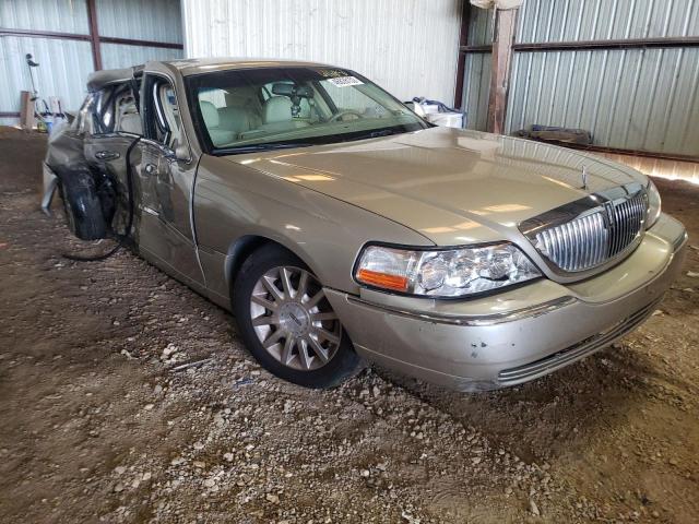 1LNHM81V66Y616050 - 2006 LINCOLN TOWN CAR S GOLD photo 1