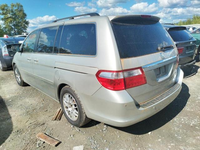 5FNRL38815B050988 - 2005 HONDA ODYSSEY TO SILVER photo 3