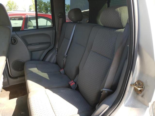1J4GK38K35W564966 - 2005 JEEP LIBERTY RE 银色 照片 6