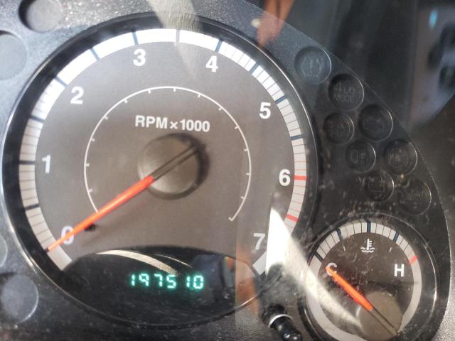 1J4GK38K35W564966 - 2005 JEEP LIBERTY RE 银色 照片 8