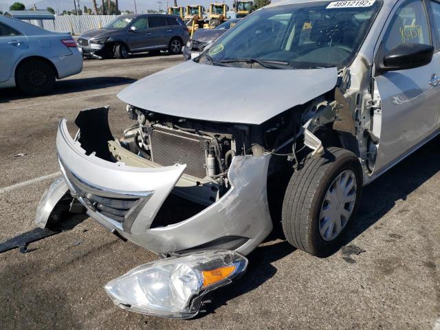 3N1CN7AP7JL808985 - 2018 NISSAN VERSA S SILVER photo 9