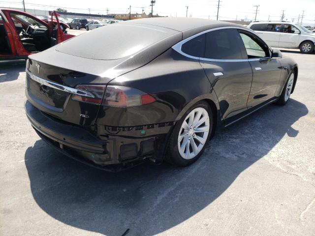 5YJSA1E26JF248651 - 2018 TESLA MODEL S  foto 4