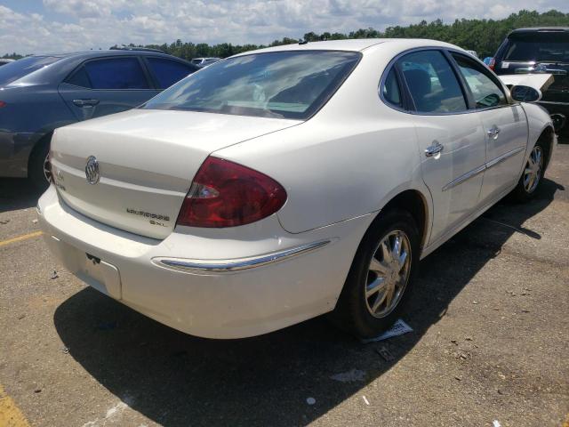 2G4WD532651278594 - 2005 BUICK LACROSSE C WHITE photo 4