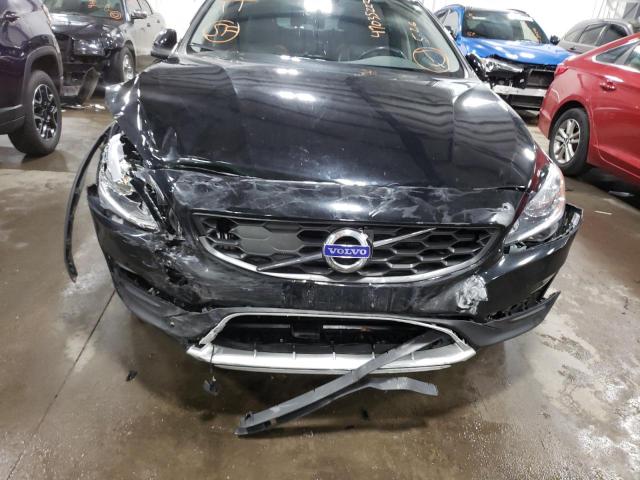 YV440MWK0J2057108 - 2018 VOLVO V60 CROSS BLACK photo 9