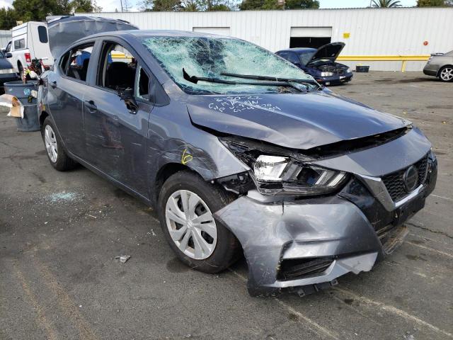 3N1CN8DV7ML850870 - 2021 NISSAN VERSA S GRAY photo 1