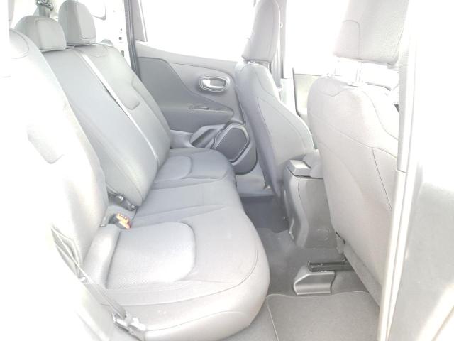ZACNJDABXMPN21735 - 2021 JEEP RENEGADE S SILVER photo 6