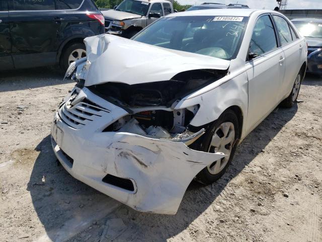 4T1BE46KX7U683141 - 2007 TOYOTA CAMRY CE WHITE photo 2