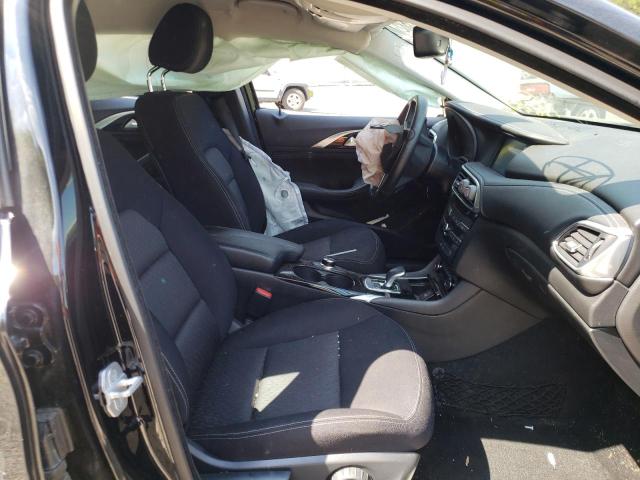 SJKCH5CP6JA045206 - 2018 INFINITI QX30 BASE BLACK photo 5