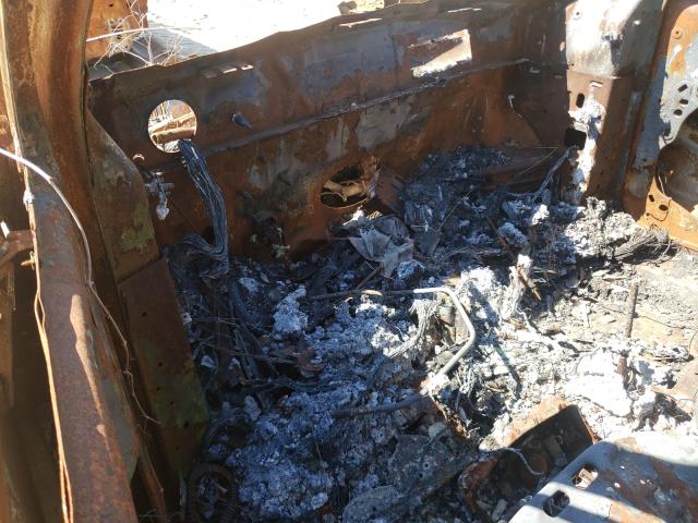 ZACCJABB5JPJ40584 - 2018 JEEP RENEGADE BURN photo 8