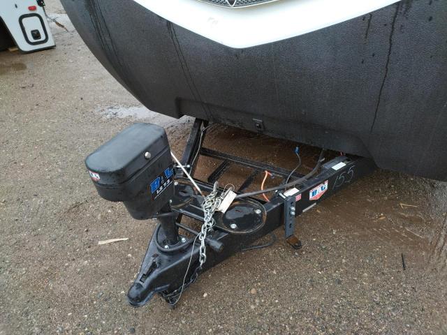 4YDT3252XKB450155 - 2019 KEYSTONE OUTBACK WHITE photo 7