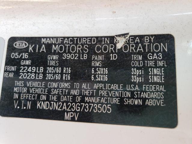 KNDJN2A23G7373505 - 2016 KIA SOUL WHITE photo 10