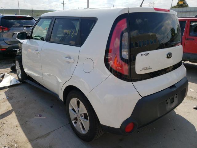 KNDJN2A23G7373505 - 2016 KIA SOUL WHITE photo 3