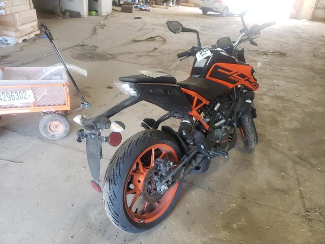 MD2JPC403MC035027 - 2021 KTM 200 DUKE ORANGE photo 4