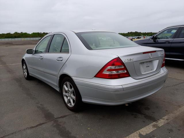 WDBRF92H87F935446 - 2007 MERCEDES-BENZ C-CLASS GRAY photo 3