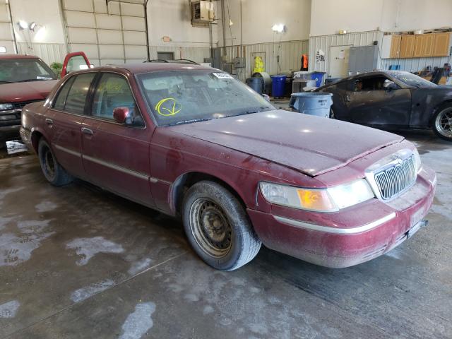 2MEFM75W6XX685779 - 1999 MERCURY GRAND MARQ RED photo 1