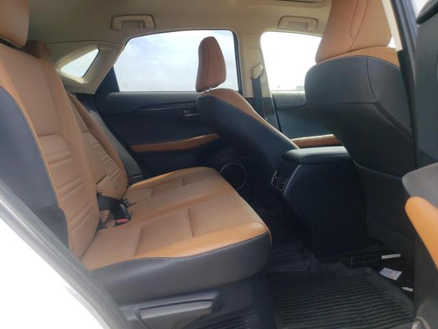 JTJBARBZ5J2****** - 2018 LEXUS NX 300 BAS 白色 照片 6