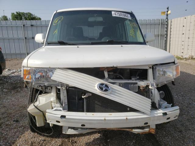 JTLKT324850173374 - 2005 TOYOTA SCION XB Beyaz fotoğraf 9