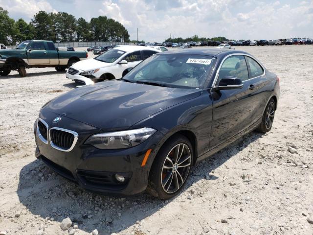 WBA2J1C55JVD09454 - 2018 BMW 230I Чорний фото 2