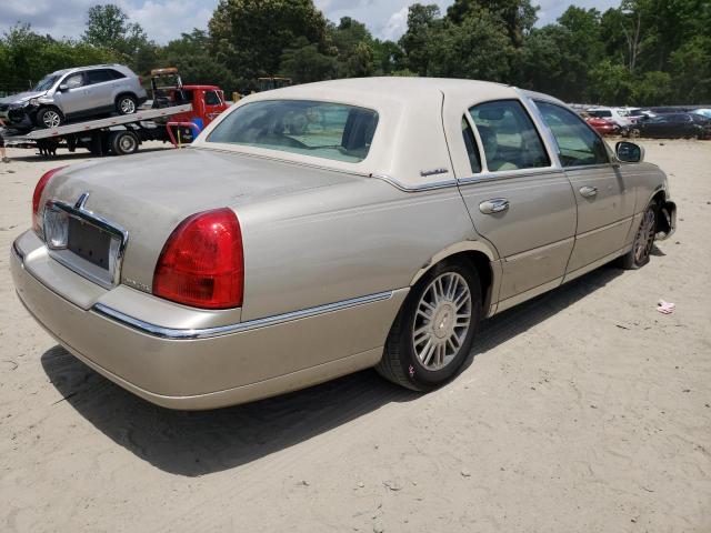 2LNBL8CV3AX605845 - 2010 LINCOLN TOWN CAR S TAN photo 4