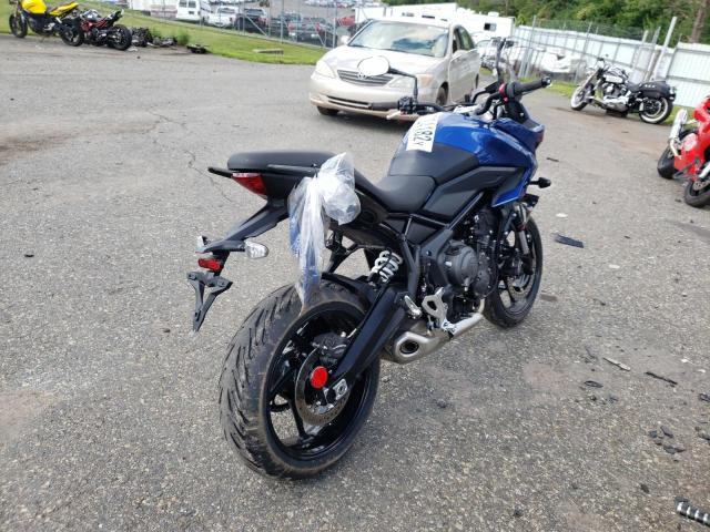 SMTL20UL2NTAZ5828 - 2022 TRIUMPH CAR TIGER BLUE photo 4