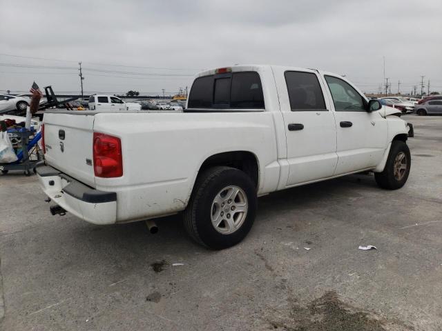 1D7HE48N17S242330 - 2007 DODGE DAKOTA QUA WHITE photo 4