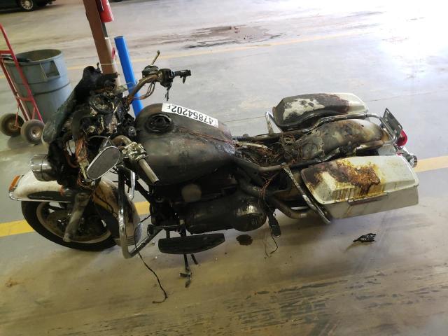 1HD1FC4168Y696687 - 2008 HARLEY-DAVIDSON FLHTCUI 烧焦的 照片 9