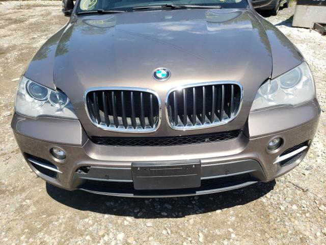 5UXZV4C59CL762509 - 2012 BMW X5 XDRIVE3 BROWN photo 9
