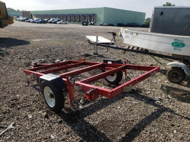 LN2UT1118FZ205627 - 2016 UTILITY TRAILER წითელი ფოტო 3