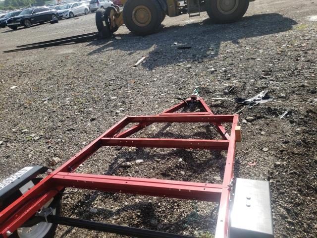 LN2UT1118FZ205627 - 2016 UTILITY TRAILER წითელი ფოტო 5