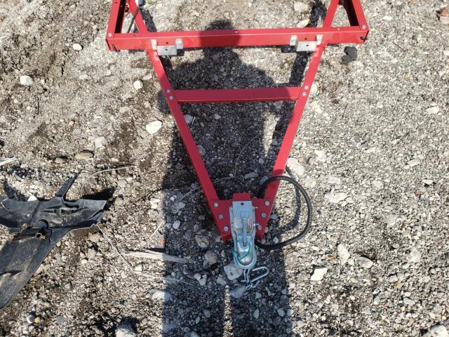 LN2UT1118FZ205627 - 2016 UTILITY TRAILER წითელი ფოტო 8