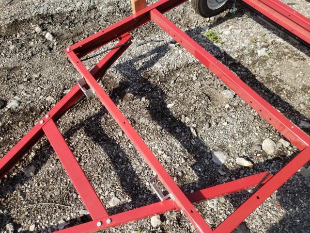 LN2UT1118FZ205627 - 2016 UTILITY TRAILER წითელი ფოტო 9