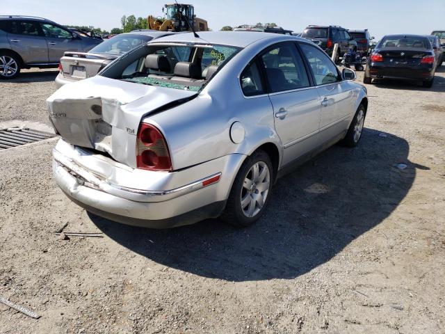 WVWAE63B65E047839 - 2005 VOLKSWAGEN PASSAT GLS SILVER photo 4