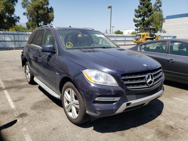 4JGDA5HB3CA075903 - 2012 MERCEDES-BENZ ML 350 4MA BLUE photo 1