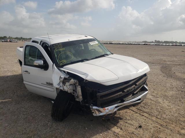 3GCPCSE08BG372842 - 2011 CHEVROLET SILVERADO WHITE photo 1