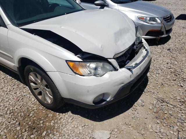 4S4BP85C094326632 - 2009 SUBARU OUTBACK 3. WHITE photo 9