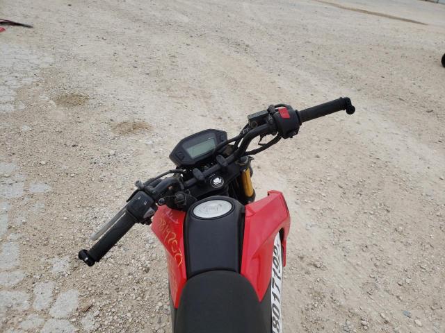 MLHJC6115F5102697 - 2015 HONDA GROM 125 RED photo 5