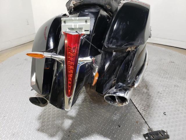 5VPTW36N2G3050814 - 2016 VICTORY MOTORCYCLES CROSS COUN Noir photo 16