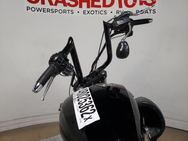 5VPTW36N2G3050814 - 2016 VICTORY MOTORCYCLES CROSS COUN Noir photo 7