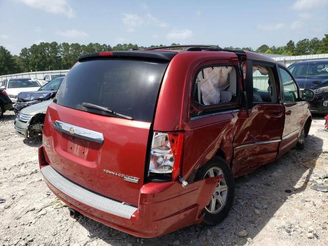 2A8HR541X9R571113 - 2009 CHRYSLER TOWN & COU MAROON photo 4