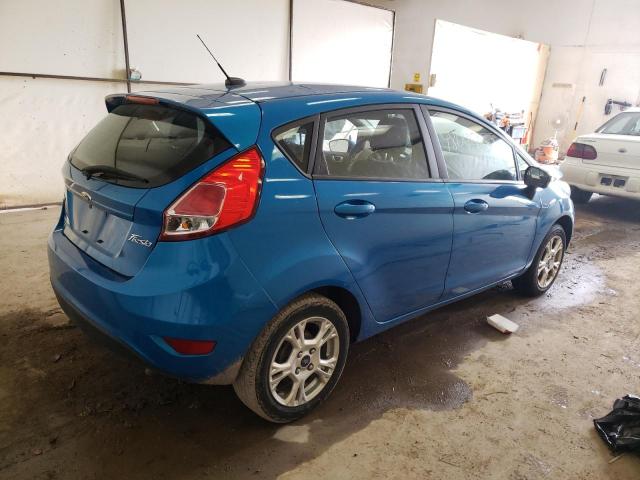 3FADP4EJ2GM149349 - 2016 FORD FIESTA SE BLUE photo 4