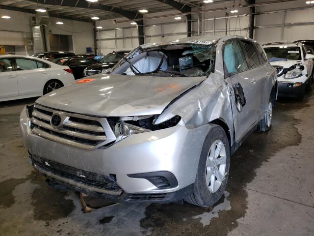 5TDBK3EH6CS170433 - 2012 TOYOTA HIGHLANDER Күміс фото 2