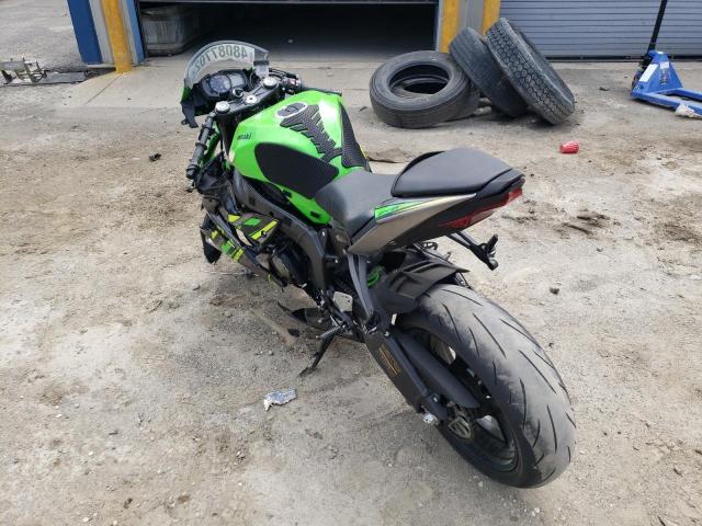 JKBZXJH19KA001589 - 2019 KAWASAKI ZX636 K TWO TONE photo 3