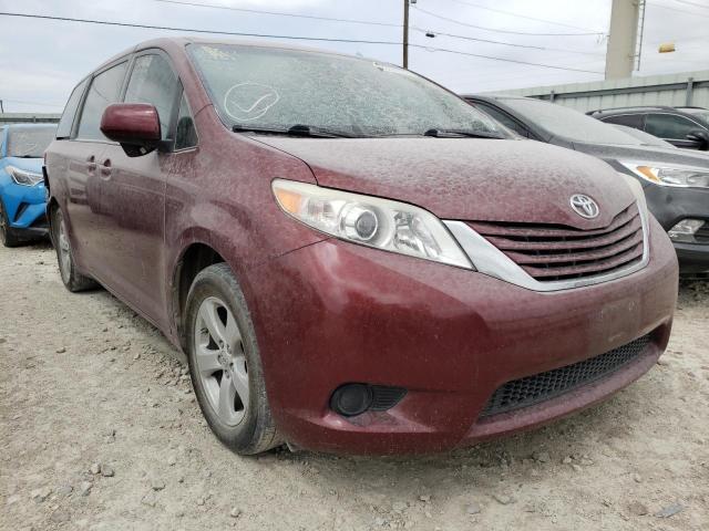 5TDKZ3DC4HS767492 - 2017 TOYOTA SIENNA LE BURGUNDY photo 1