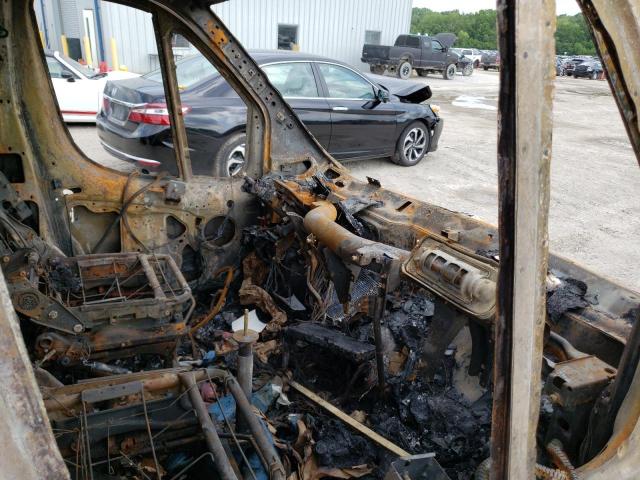 3C6TRVAGXGE130940 - 2016 RAM PROMASTER 烧焦的 照片 9