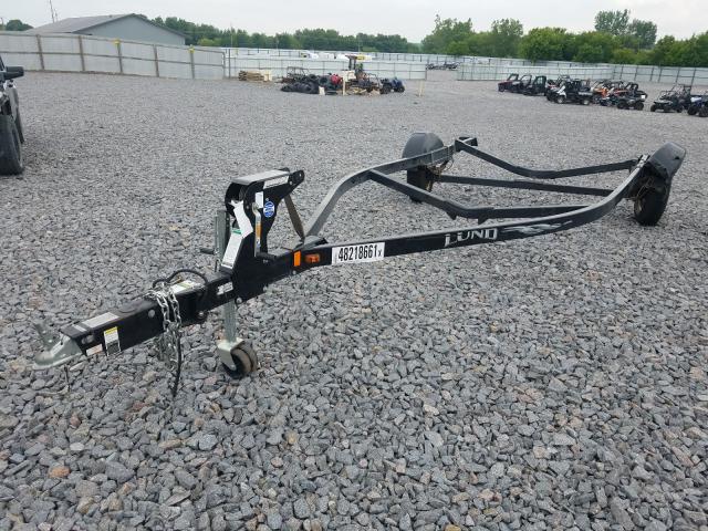 1MDAPWT169A434523 - 2009 SHOR TRAILER შავი ფოტო 2